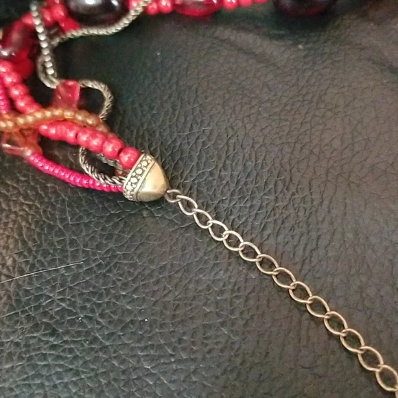 3 for 20. Vintage  red and gold  beaded  necklace. - Picture 5 of 9